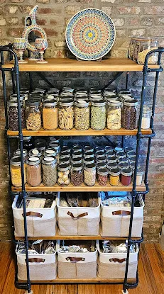 Urban Forager Tea Lab