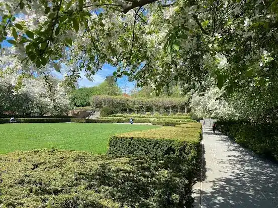 Vanderbilt Gate