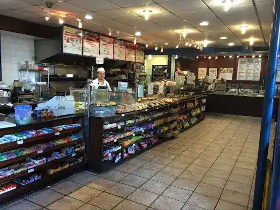 Vegan food GREEN ORGANIC DELI & JUICE BAR