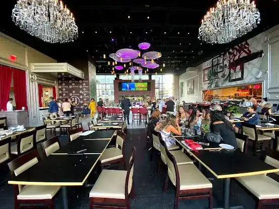 Ventanas Restaurant and Lounge