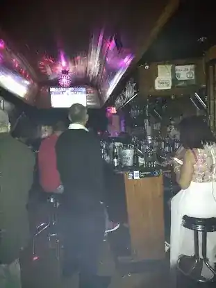 Villa's Lounge 2