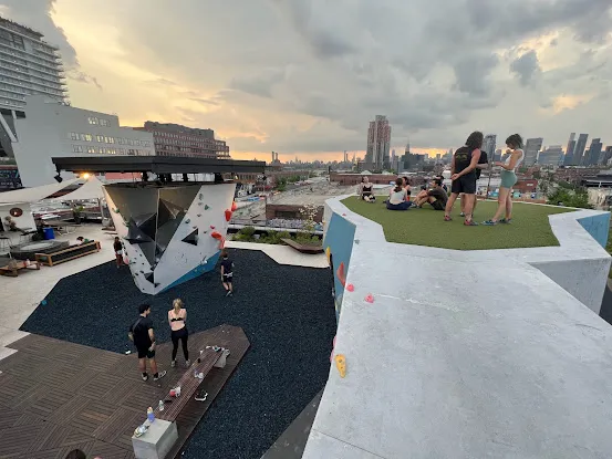 VITAL Climbing Gym - Brooklyn