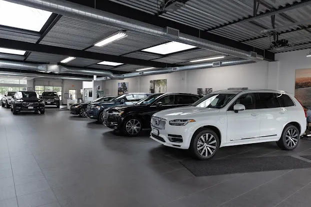 Volvo Cars Of Queens