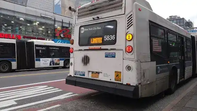 W 125 St/Frederick Douglass Blvd