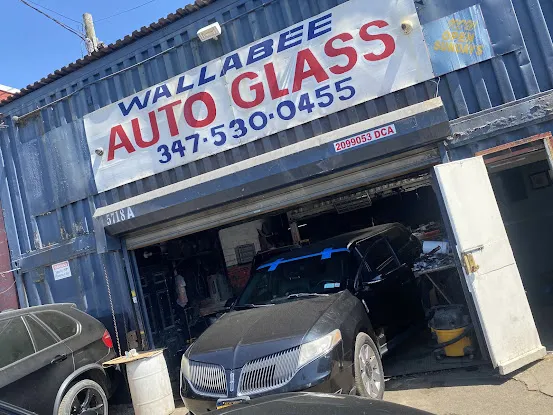 WALLABEE AUTO GLASS