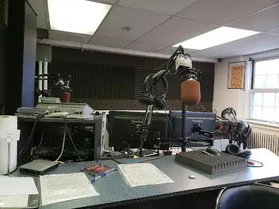 WCPR - Castle Point Radio
