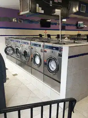 West New York Laundromat