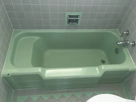 White Glove Bathtub And Tile Reglazing