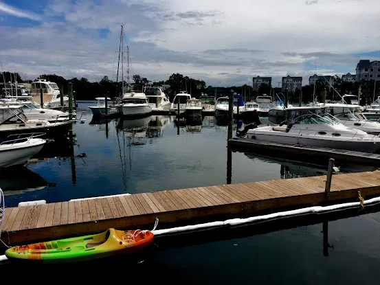 Wright Island Marina Inc
