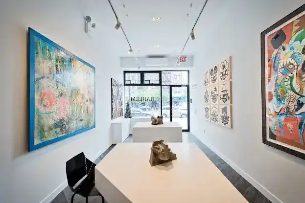 X Gallery