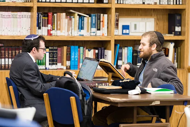Yeshivat Chovevei Torah