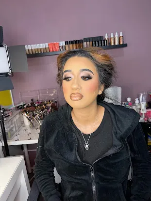 ZMG Cosmetics LLC.