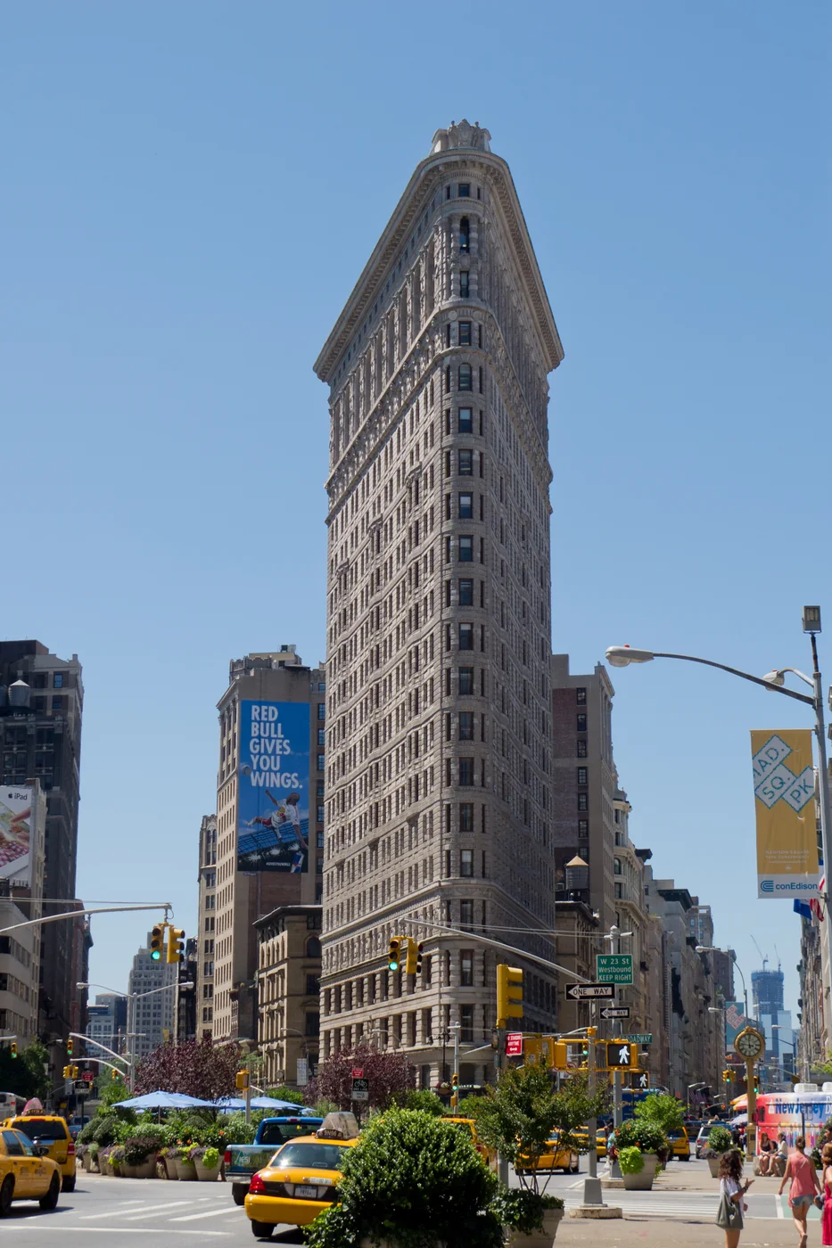 The triangular Flatiron Building at Fifth Avenue and Broadway in Manhattan