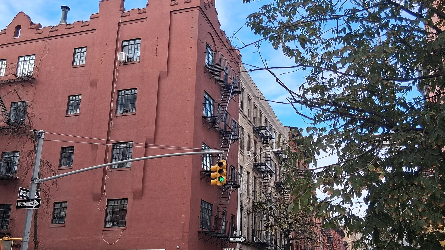 Street scene in Greenwich Village, Manhattan, photographed in November 2025
