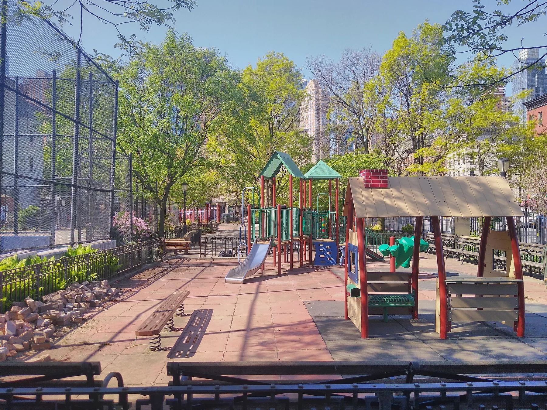 Hell's Kitchen Park in Manhattan